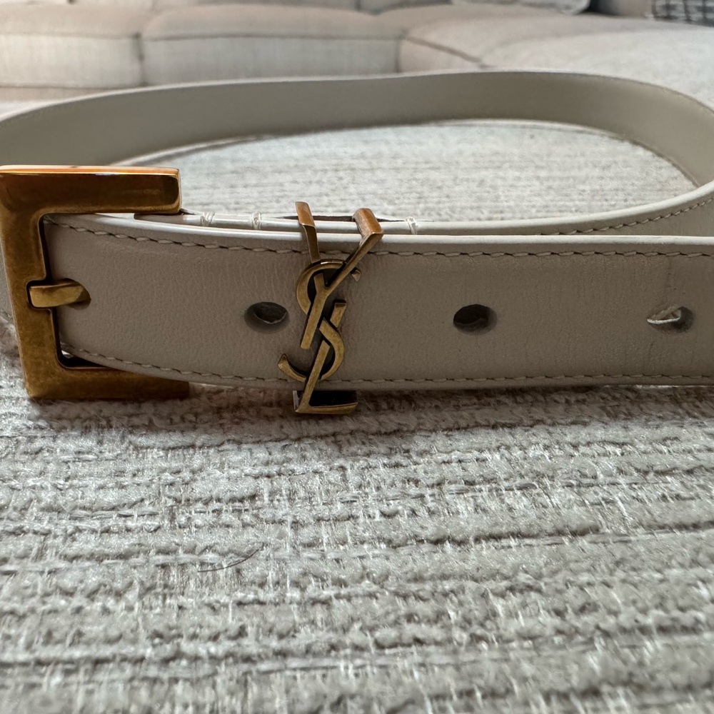 Yves Saint Laurent blac vintage Leather Belt with Gold Buckle